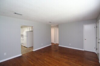 642 Ditmar St in Pensacola, FL - Building Photo - Building Photo