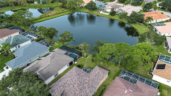 6610 Cheswick St in Sarasota, FL - Building Photo - Building Photo