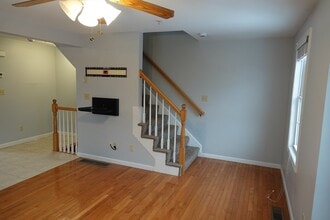 56 Gardner Ave in Lowell, MA - Building Photo - Building Photo