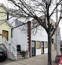 952 Broadway in Bayonne, NJ - Building Photo - Building Photo