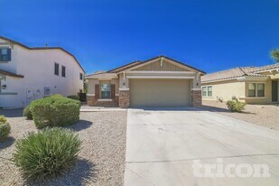 883 E Dust Devil Cir in Queen Creek, AZ - Building Photo