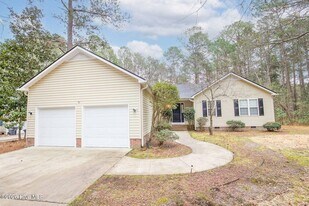 681 Ginesing Dr in Vass, NC - Building Photo