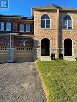 51 Pearman Cres in Brampton, ON - Building Photo