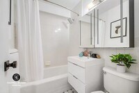 10 W 15th St, Unit 1521 in New York, NY - Building Photo - Building Photo