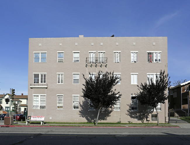 650 34th St in Oakland, CA - Foto de edificio - Building Photo