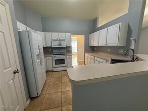 175 Oxbow Beckley Ave in Lehigh Acres, FL - Building Photo - Building Photo