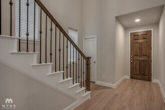 3201 Damsel Sauvage Ln in Lewisville, TX - Foto de edificio - Building Photo