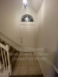 4037 Cottage Park Ct in Arlington, TX - Foto de edificio - Building Photo