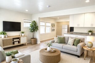 17 Cambridge Ave in San Leandro, CA - Building Photo