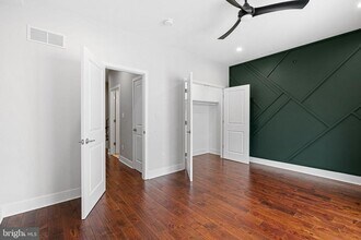 1302 S Woodstock St in Philadelphia, PA - Building Photo - Building Photo