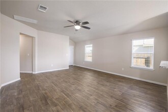 3205 Tilmon Ln. in Austin, TX - Building Photo - Building Photo