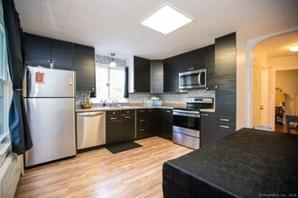 171 Beechwood Ave in Torrington, CT - Building Photo - Building Photo