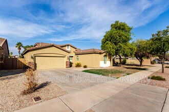21486 Via Del Oro in Queen Creek, AZ - Foto de edificio - Building Photo