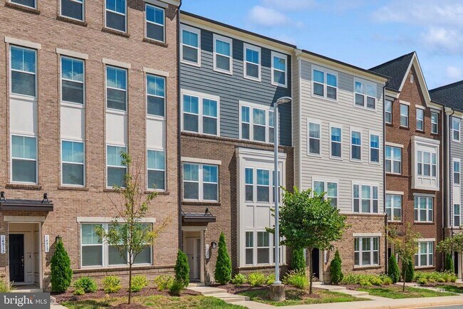 property at 14921 River Walk Way
