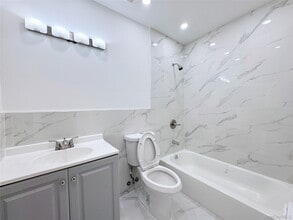 117-01 14th Ave in Queens, NY - Building Photo - Building Photo