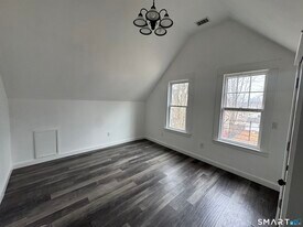 23 Harding Pl in New Haven, CT - Building Photo