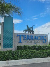 4087 Longwood Lake Sq in Westlake, FL - Building Photo - Building Photo