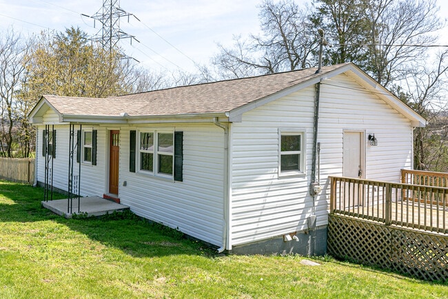 property at 212 Hillview Dr