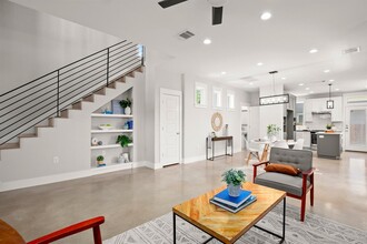 1809 Chestnut Ave in Austin, TX - Building Photo - Building Photo