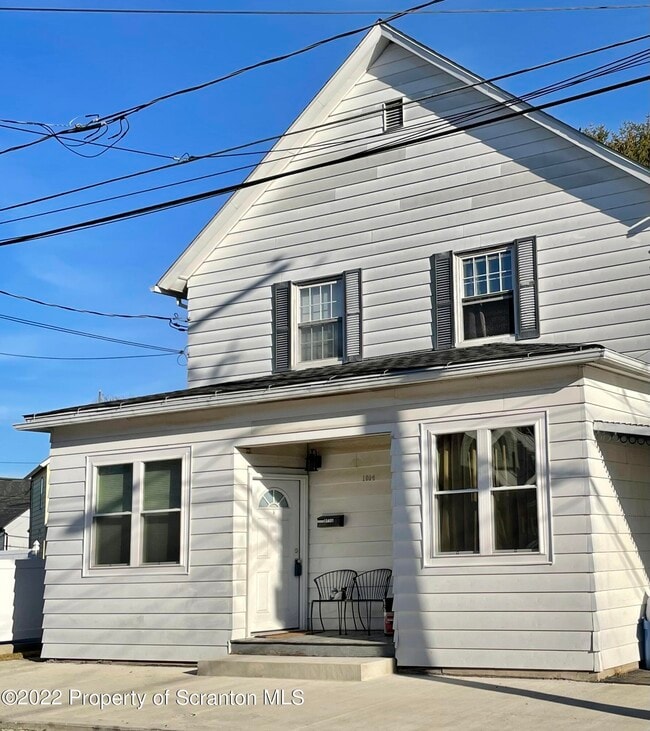 property at 1064 Lincoln St