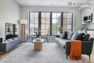 2210 Wisconsin Ave NW, Unit FL2-ID922 in Washington, DC - Building Photo
