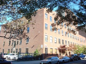 79 Clifton Place in Brooklyn, NY - Foto de edificio - Building Photo