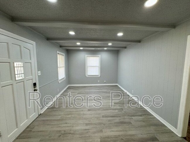 805 Henshaw Ave in Sapulpa, OK - Building Photo - Building Photo