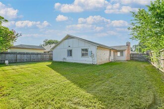 5523 Bridge Forest Dr in Houston, TX - Building Photo - Building Photo