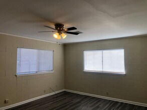 3613 E 3rd St in Tulsa, OK - Building Photo - Building Photo