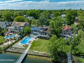 74 Seneca Pl in Oceanport, NJ - Building Photo - Building Photo
