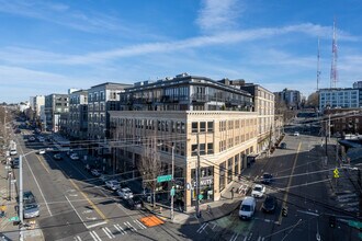 The Trace Lofts in Seattle, WA - Foto de edificio - Building Photo