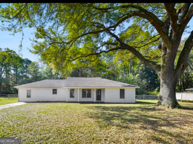 property at 206 Palmetto St