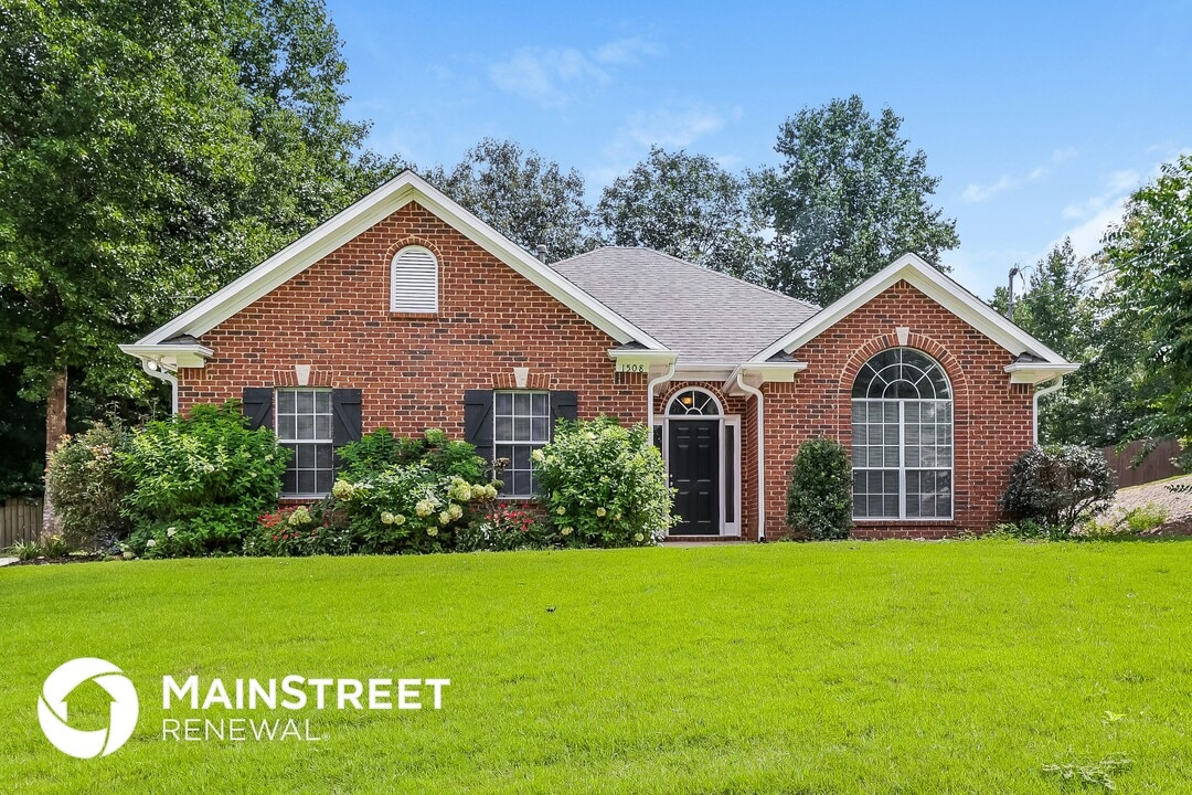 1508 Shelby Forest Ln in Chelsea, AL - Building Photo