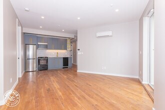 850 Flushing Ave-Unit -4D in Brooklyn, NY - Building Photo - Building Photo