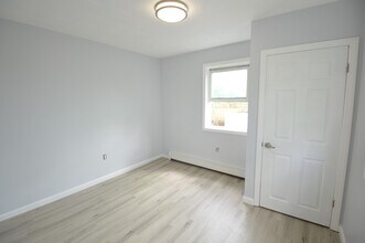 52 Shawmut St in Revere, MA - Building Photo - Building Photo