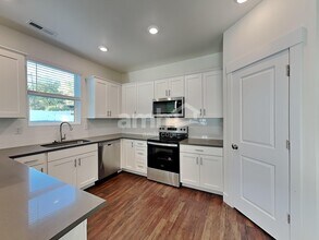 805 S Oak St in Lakewood, CO - Building Photo - Building Photo