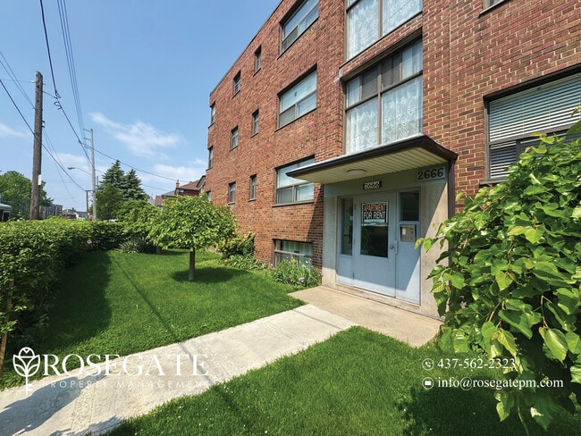 property at 2666 Lake Shore Blvd W