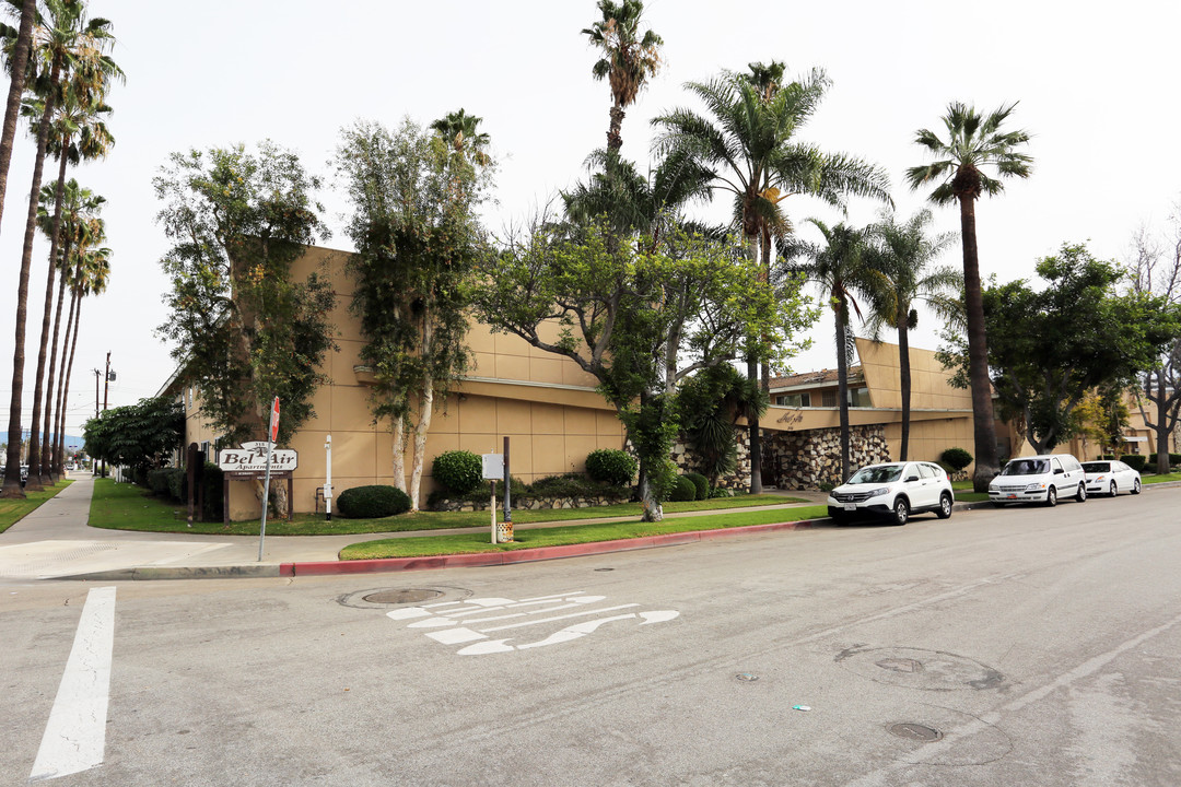 Bel Air Apartments in Orange, CA - Building Photo