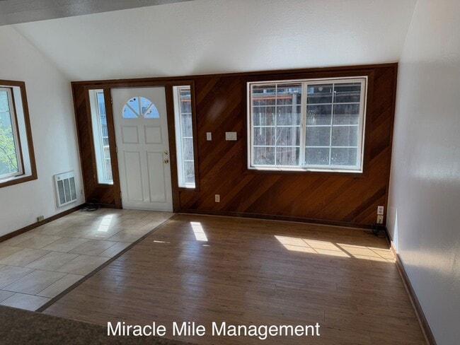 195 Melville Ave in San Anselmo, CA - Building Photo - Building Photo