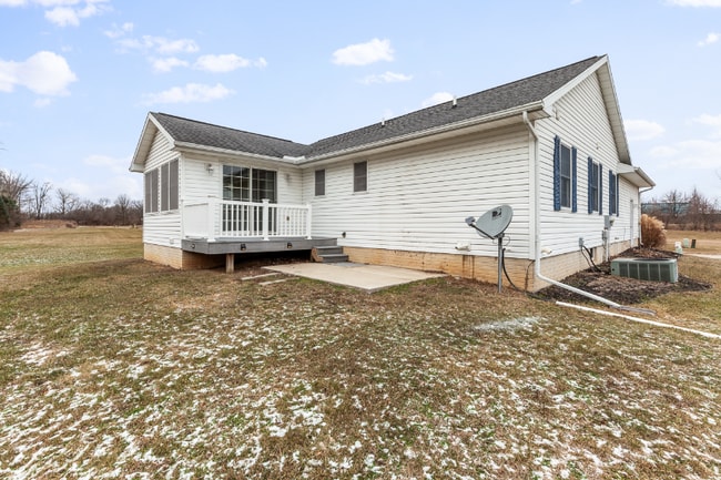 2017 Grn Acrs Dr in Adrian, MI - Building Photo - Building Photo