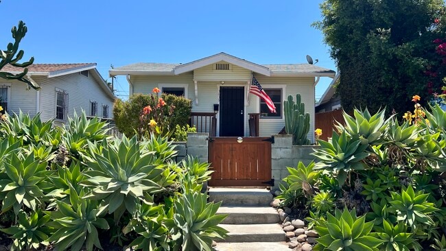 3639 Wilson Ave in San Diego, CA - Foto de edificio - Building Photo