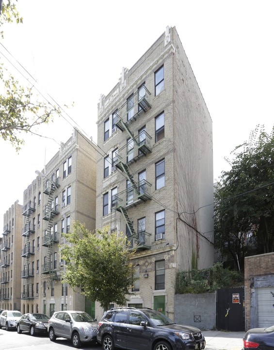 1185 Fulton Ave in Bronx, NY - Building Photo