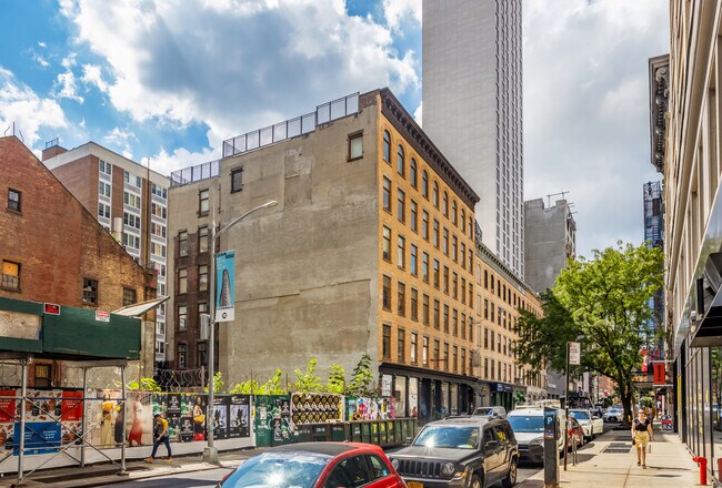 124 W 24th St in New York, NY - Foto de edificio - Building Photo