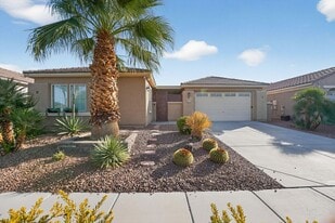8224 Imperial Lakes St in Las Vegas, NV - Building Photo