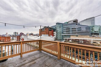 5 Grove St in Boston, MA - Building Photo - Building Photo