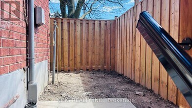 994 Brimley Rd in Toronto, ON - Building Photo - Building Photo