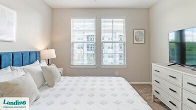 2300 Tapestry Park Dr, Unit 2223-309 in Land O Lakes, FL - Foto de edificio - Building Photo