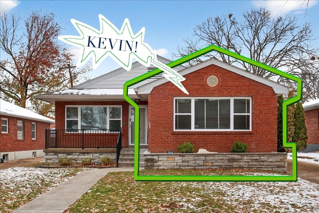 5855 Robert Ave in St. Louis, MO - Building Photo