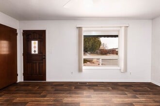 429 W Franklin Spencer St in Richfield, UT - Building Photo - Building Photo