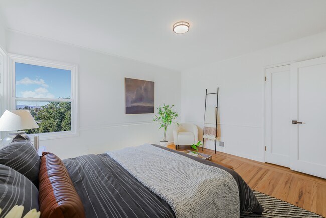 4715 Davenport Ave in Oakland, CA - Building Photo - Building Photo